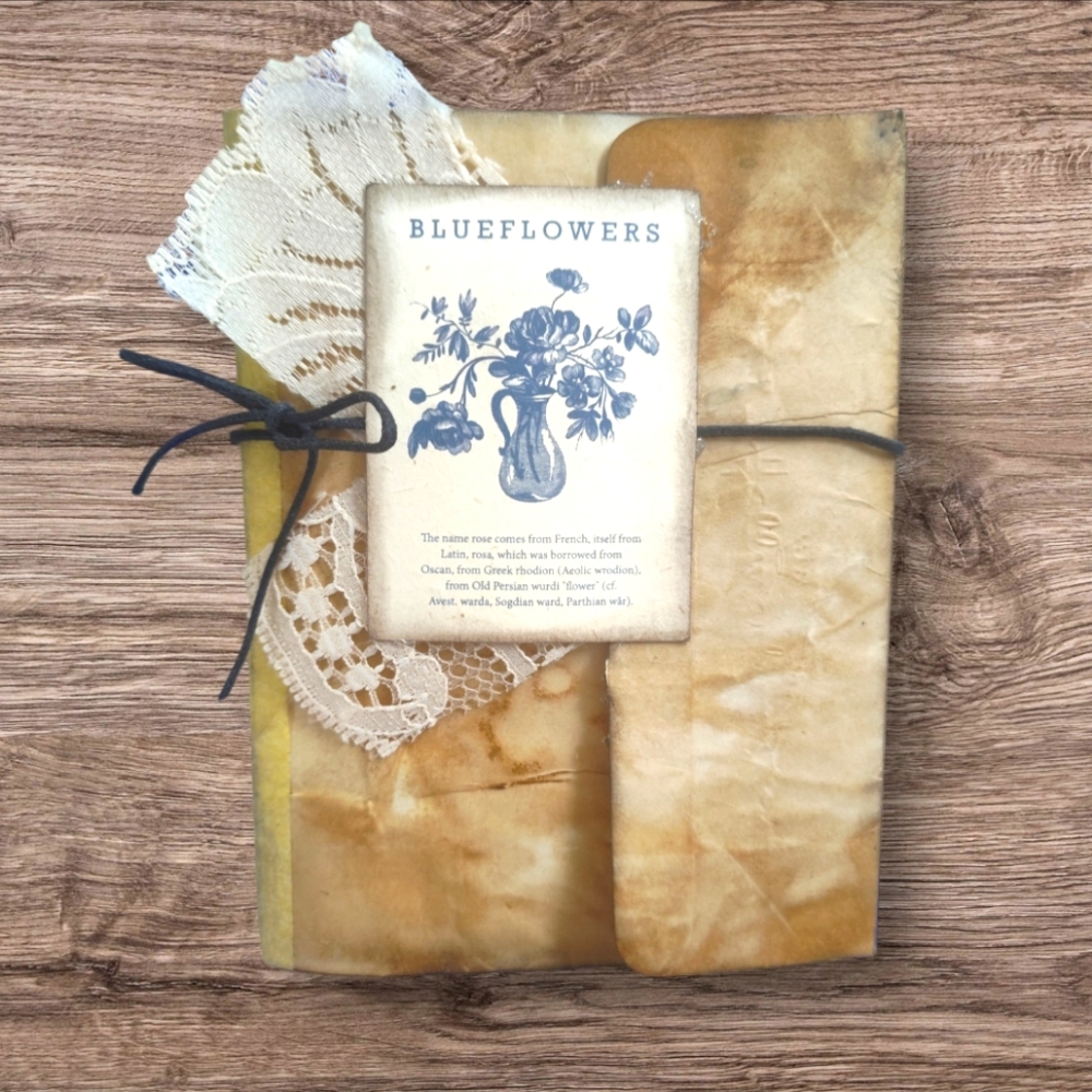Mini Junk Journal / Folio with Ephemera